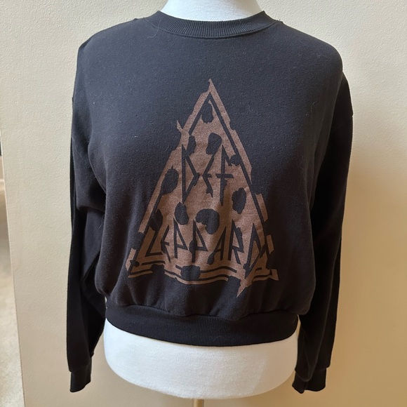 Def Leppard Black Sweatshirt - Picture 1 of 5
